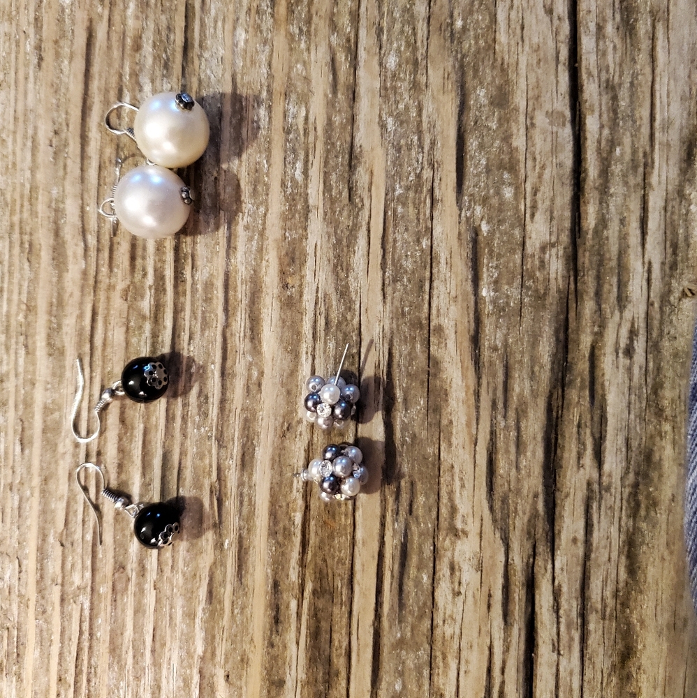 Earring Bundle - image 1